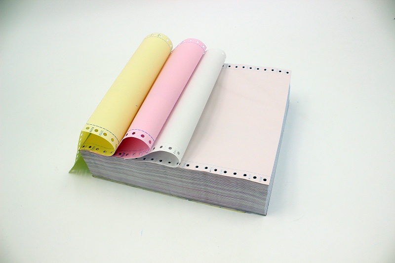 不要買錯(cuò)了，打印紙可以叫針式打印紙也可以叫復(fù)印紙