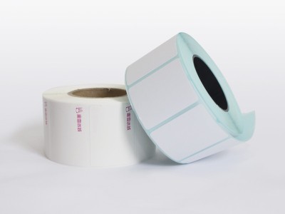 你好，不干膠標(biāo)簽怎么賣？